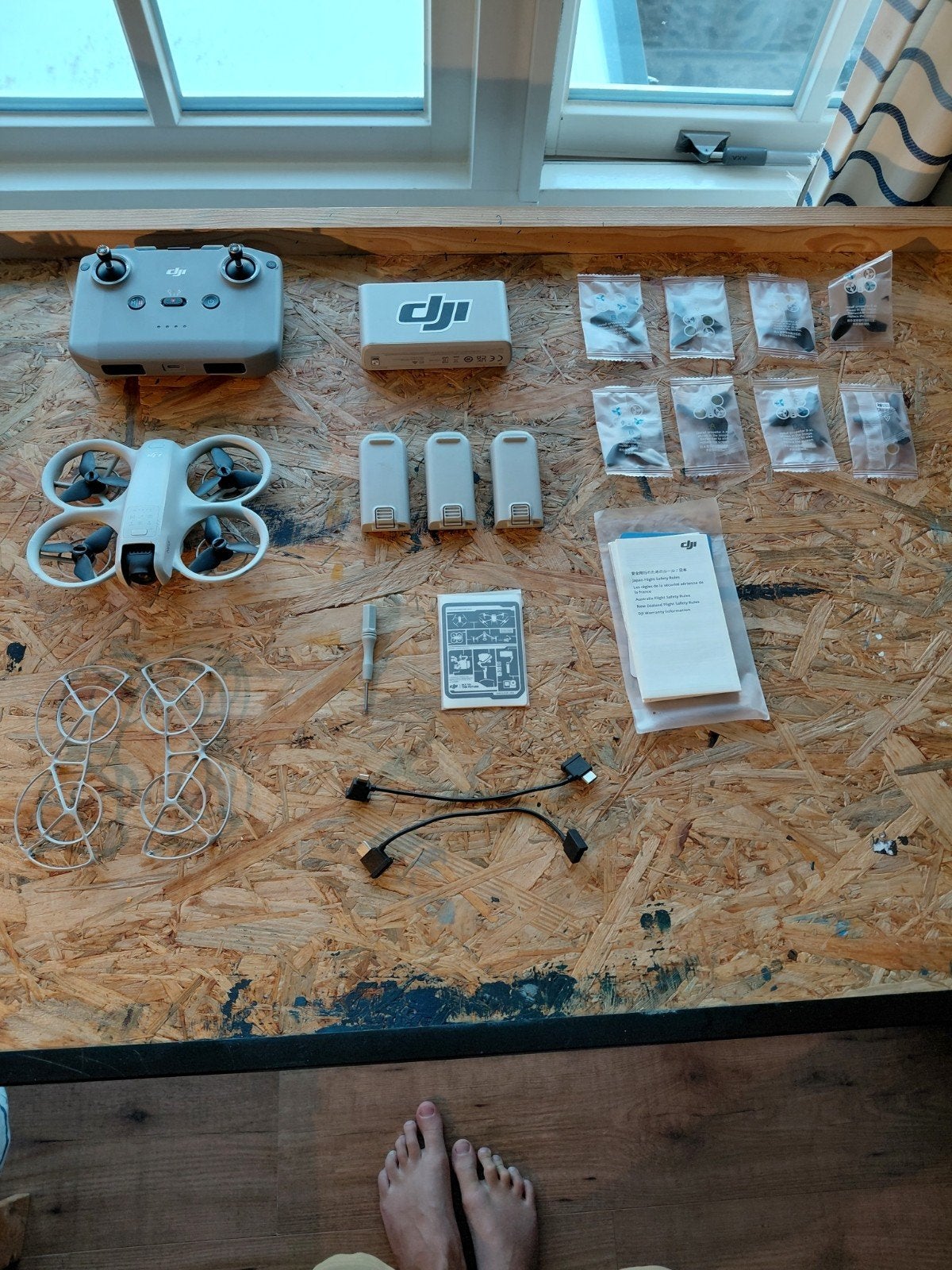 DJI neo fly more combo + Remote controller, Audio, Tv en Foto, Drones, Return to Home, Gebruikt, Cameradrone, Ophalen of Verzenden
