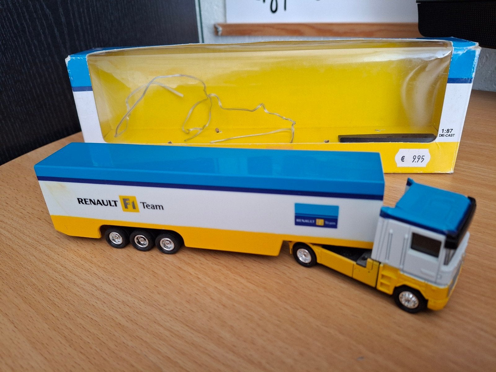 Renault F1 team transporter 2005/2006 Newray 1:87, Ophalen of Verzenden, Zo goed als nieuw, Formule 1