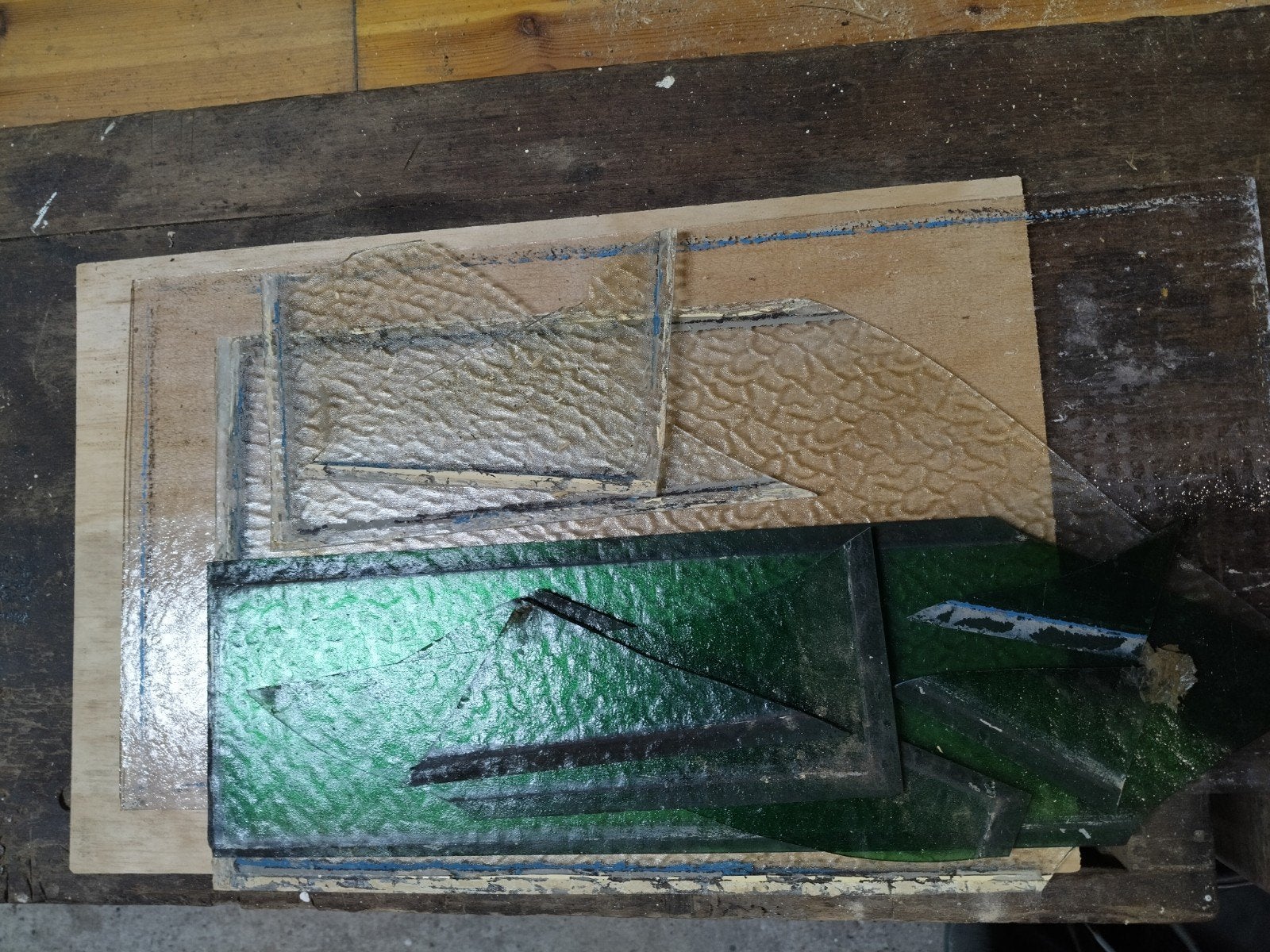Oud glas uit keukendeur - ideaal voor glas in lood projecten, Gebruikt, Minder dan 80 cm, Ophalen of Verzenden, Glasplaat