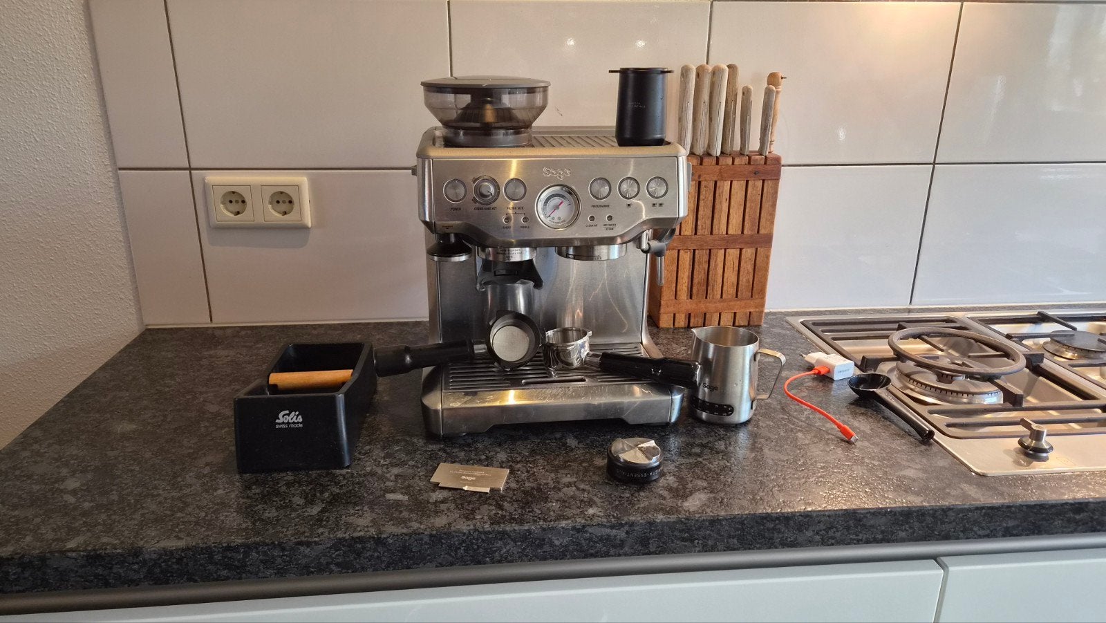 Sage Barista Express - Brushed Stainless Steel, Gebruikt, Espresso apparaat, Koffiebonen, Ophalen