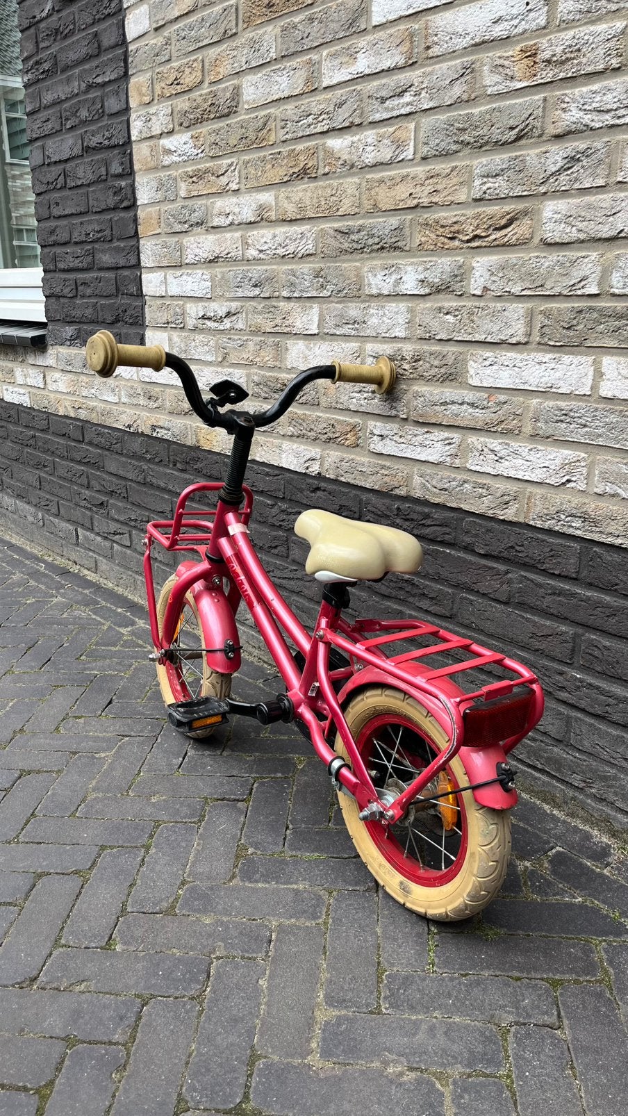 Loekie 12 inch, Fietsen en Brommers, Fietsen | Kinderfietsjes, Ophalen, Gebruikt, Minder dan 16 inch