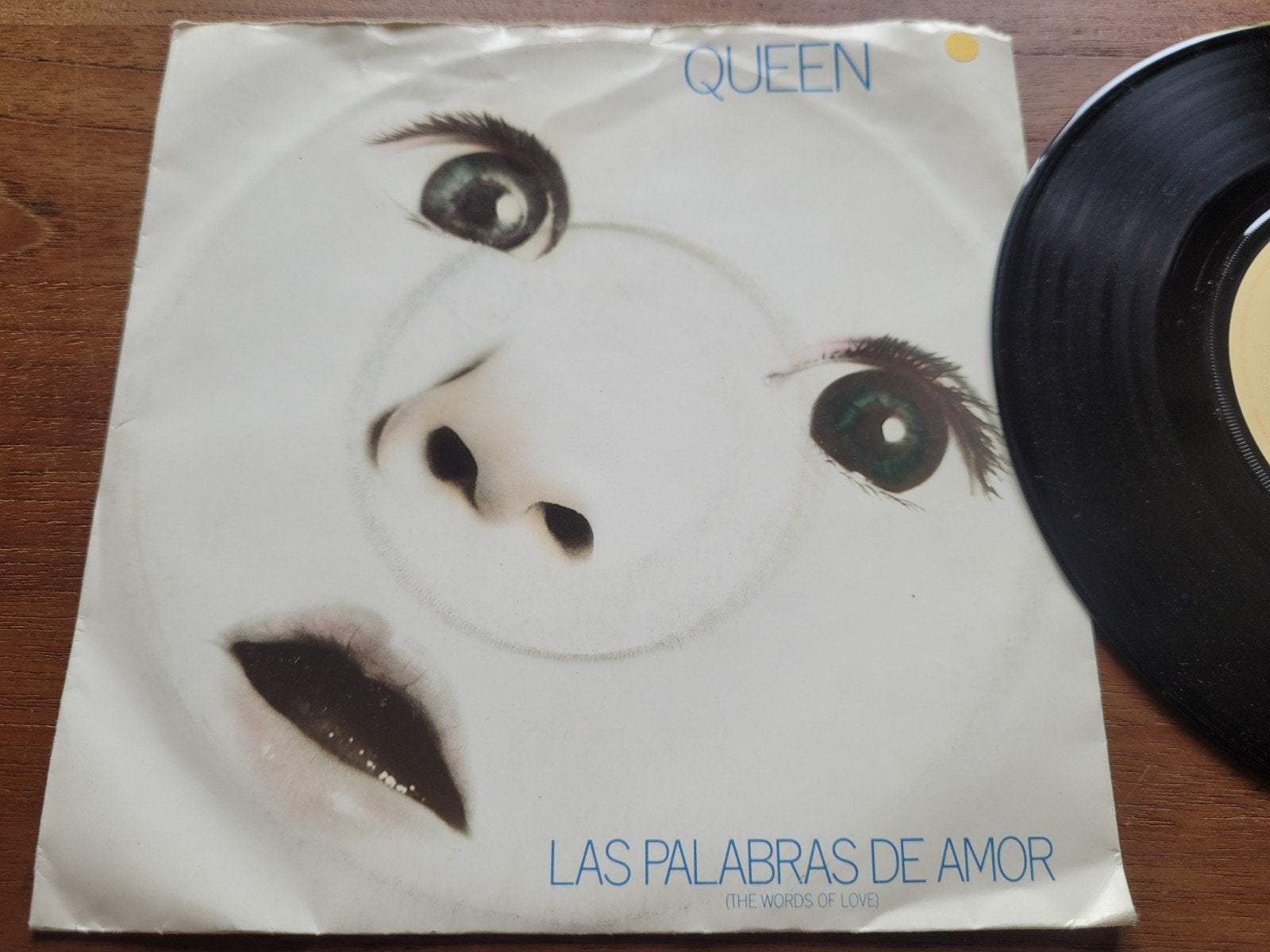 Queen - Las Palabras de Amor (The Words of Love), Gebruikt, Originele persing, 7 inch, Ophalen of Verzenden