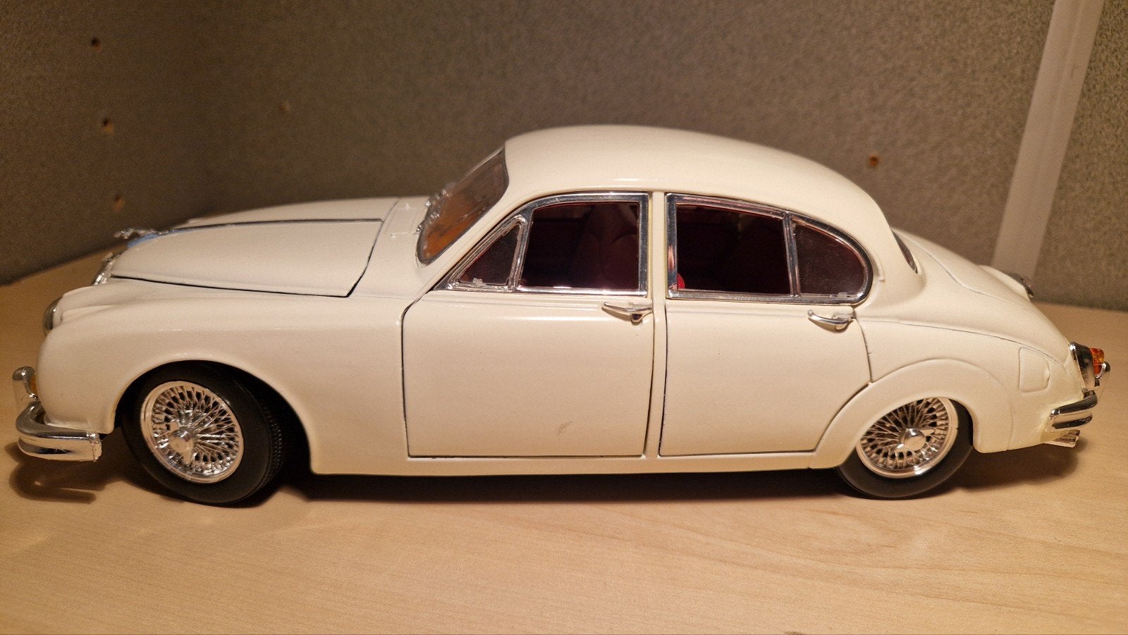 Jaguar Mark II schaalmodel - Wit, gedetailleerd, Ophalen of Verzenden