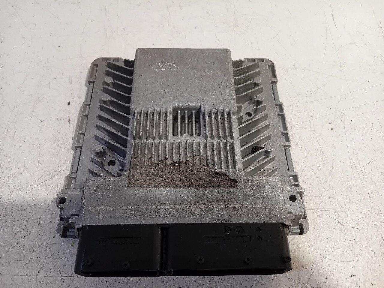 Computer motormanagement Audi S4, Onderdelen@venauto.nl, Van der Ven Autorecycling B.V., Gebruikt, Ettenseweg 76, 4706 PB Roosendaal, The Netherlands