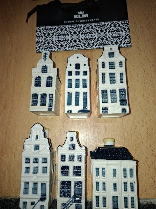 KLM huisjes  uitzoeken, Verzamelen, KLM Huisjes, Ophalen of Verzenden, Nieuw, 41 t/m 60, Gevuld