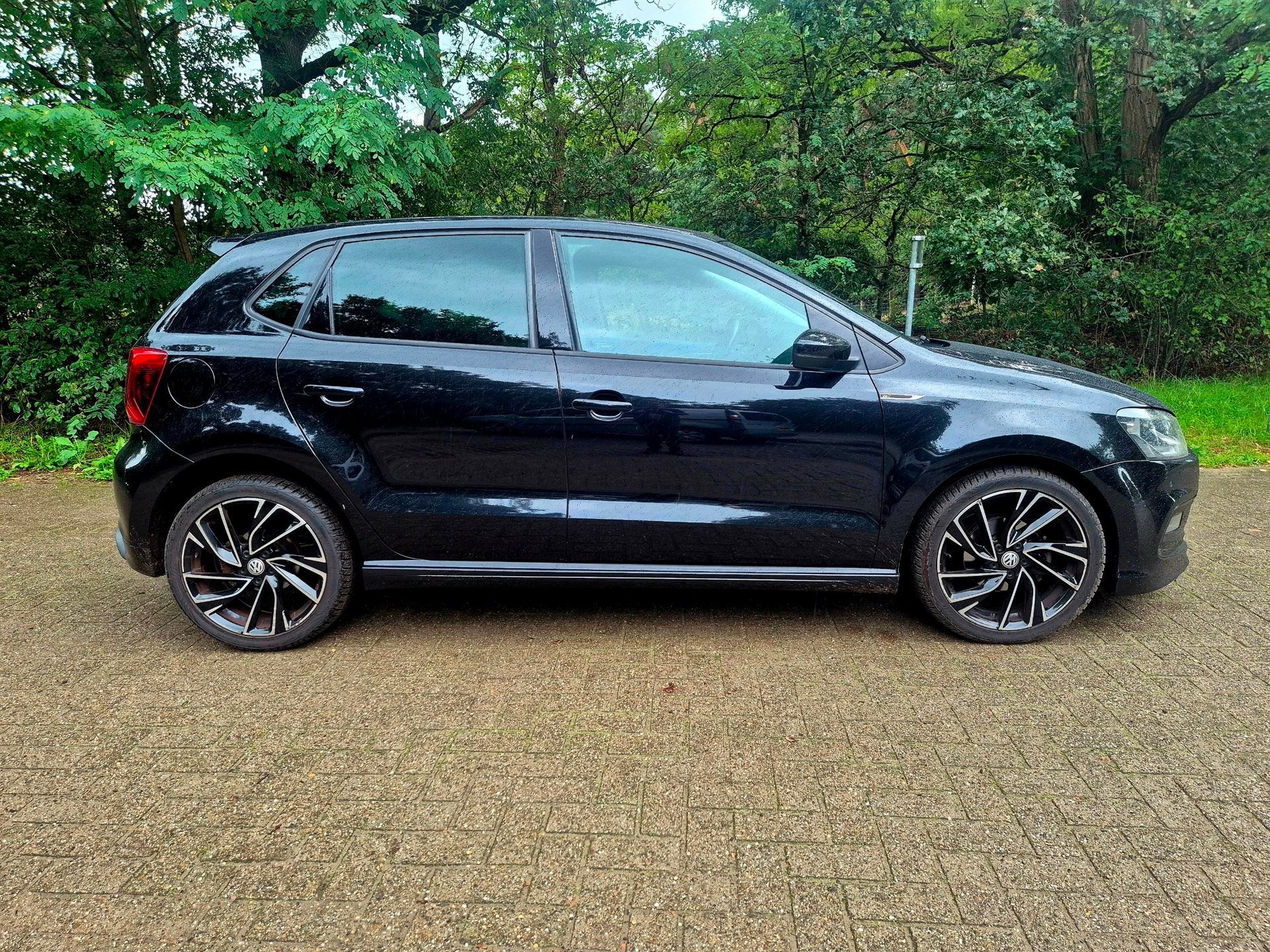 Volkswagen Polo 1.2 TSI R-line Comfortline Business R, Stof, Zwart, Origineel Nederlands, Bedrijf