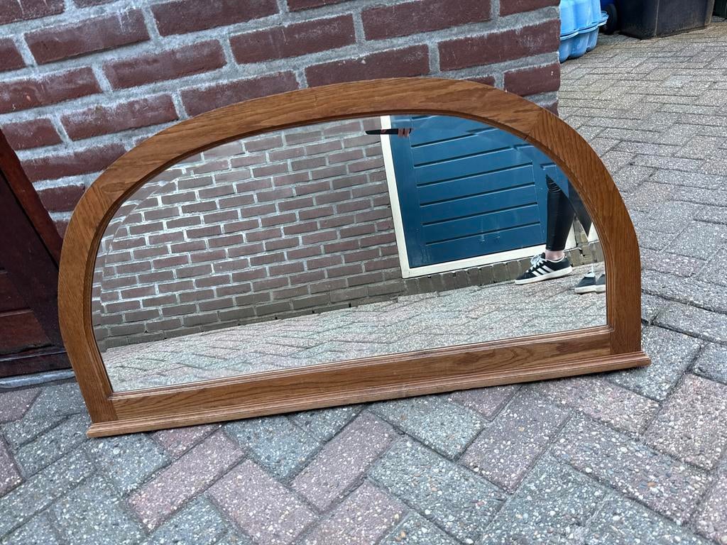 Halfronde spiegel met houten lijst, Huis en Inrichting, Woonaccessoires | Spiegels, Ophalen, Gebruikt, 75 tot 100 cm, Minder dan 100 cm