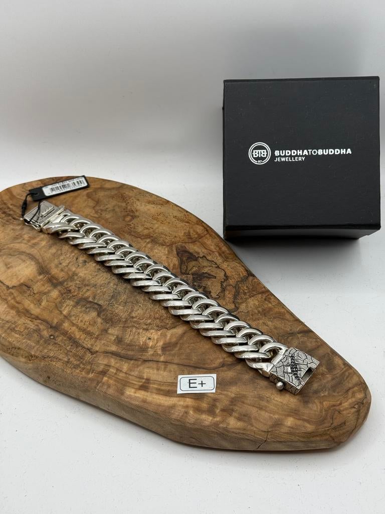 “CHAIN BIG BLACK SPINEL” buddha to buddha 22cm• Maat: E+, Met kristal, Ophalen of Verzenden, Zo goed als nieuw, Zilver
