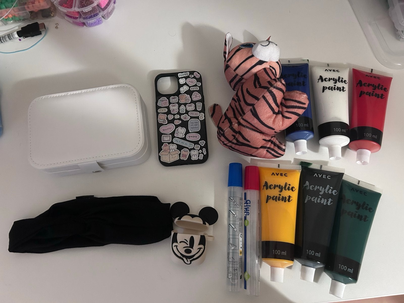 Diverse items: sieradendoos, verf, telefoonhoesje en meer, Ophalen, Gebruikt, Acrylverf