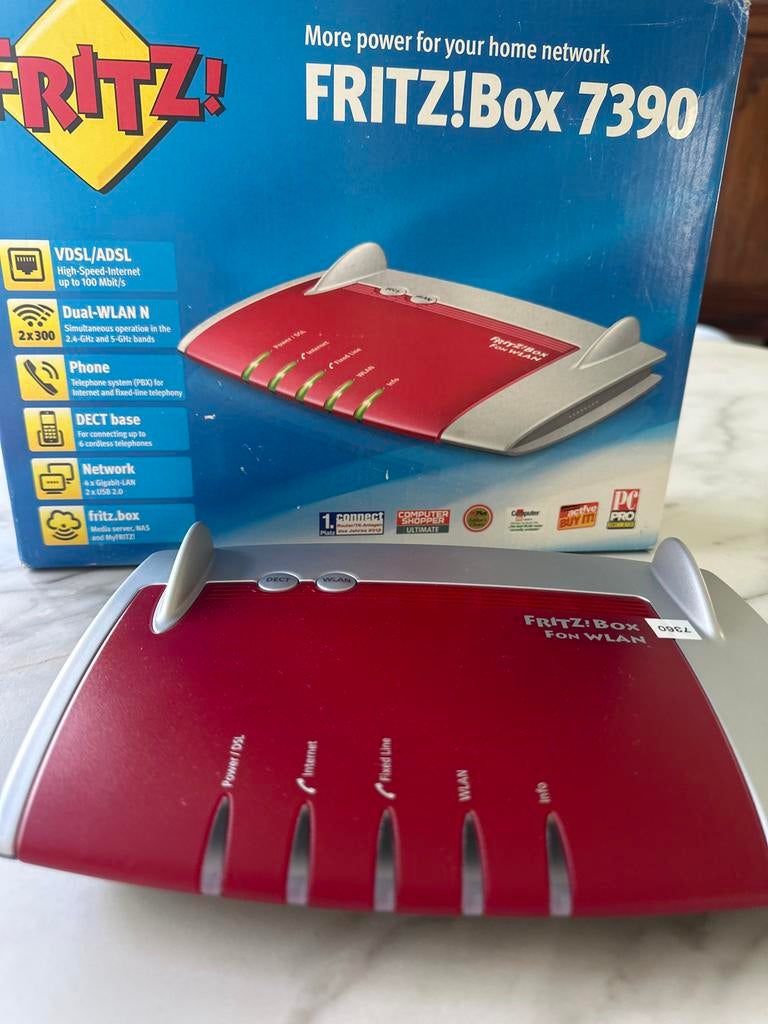 FRITZ!Box 7390 VDSL/ADSL Router met Dual-WLAN N, Computers en Software, Routers en Modems, Ophalen of Verzenden, Gebruikt, Router met modem