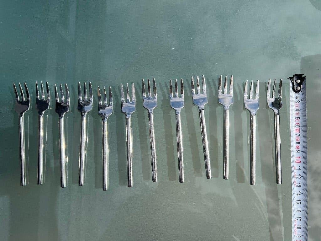 Gebaksvorkjes, Inspiration 18/10, 13 cm - 12 vorkjes, Gebaksvork, Los bestek, Ophalen of Verzenden, Zo goed als nieuw