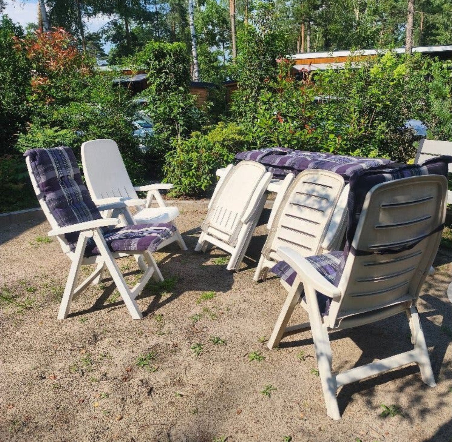 Camping/Tuintafel met 5 FLAIR kunststof stoelen, Ophalen, 5 zitplaatsen, Kunststof, Gebruikt