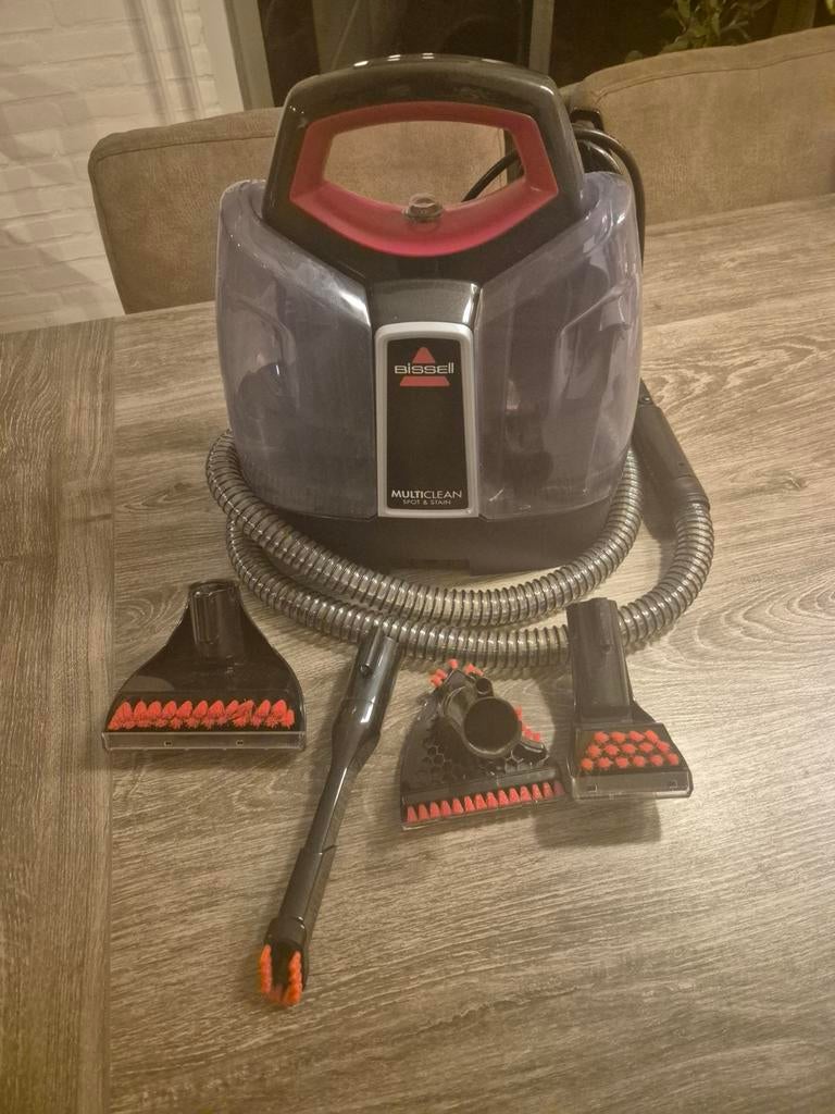 Te huur: Reiniger voor oa meubilair, tapijt en autobekleding, Ophalen, Nieuw