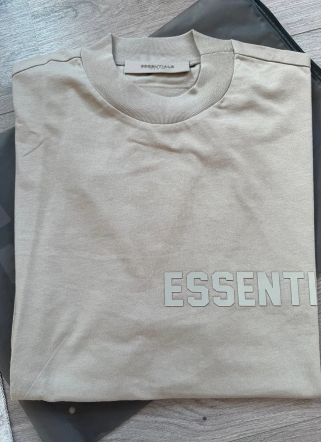 Fear of God Essentials NIEUW maat XS, Ophalen of Verzenden, Nieuw, Maat 46 (S) of kleiner, Beige
