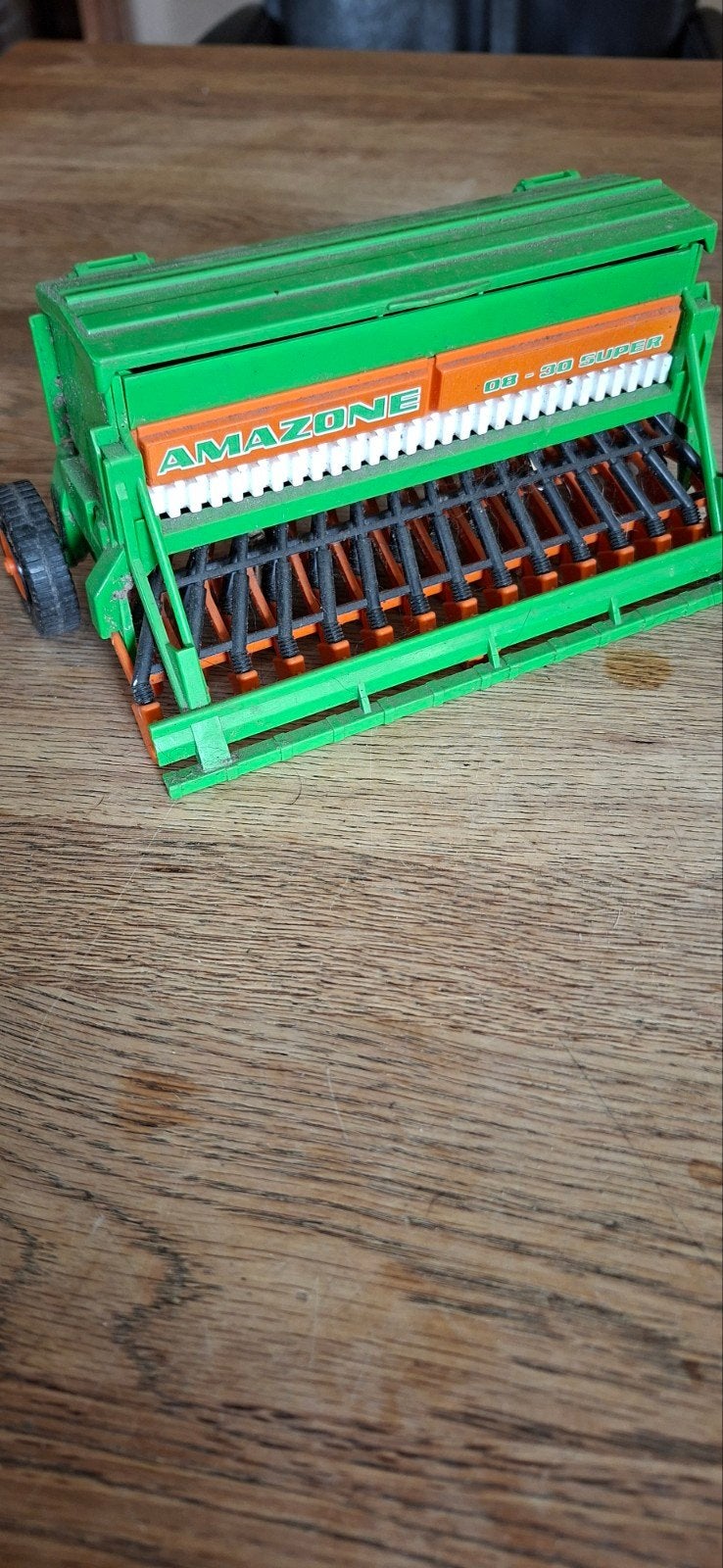 Amazone zaaimachine speelgoedmodel, Ophalen of Verzenden, Gebruikt