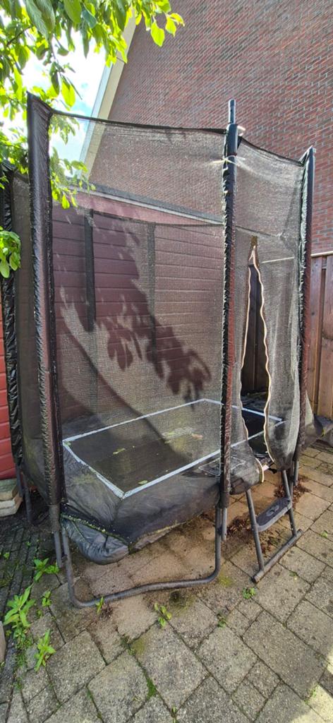 Salta Trampoline ~ 214x153 - Gratis, Kinderen en Baby's, Speelgoed | Buiten | Trampolines, Ophalen, Gebruikt