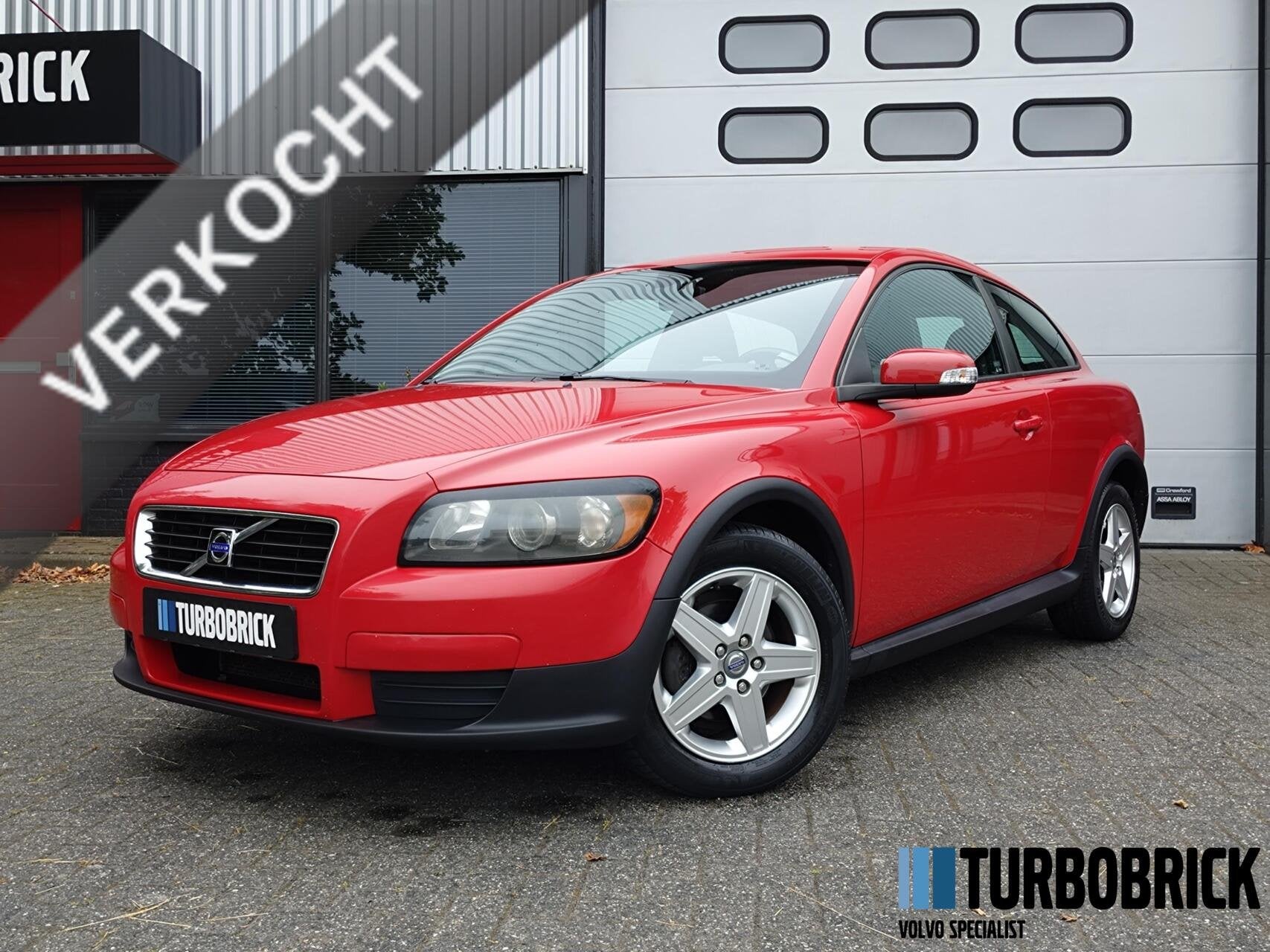 Volvo C30 1.8F Kinetic | Clima | Cruise | High Perf Audio |, Auto's, Volvo, Voorwielaandrijving, 1228 kg, Gebruikt, Zwart