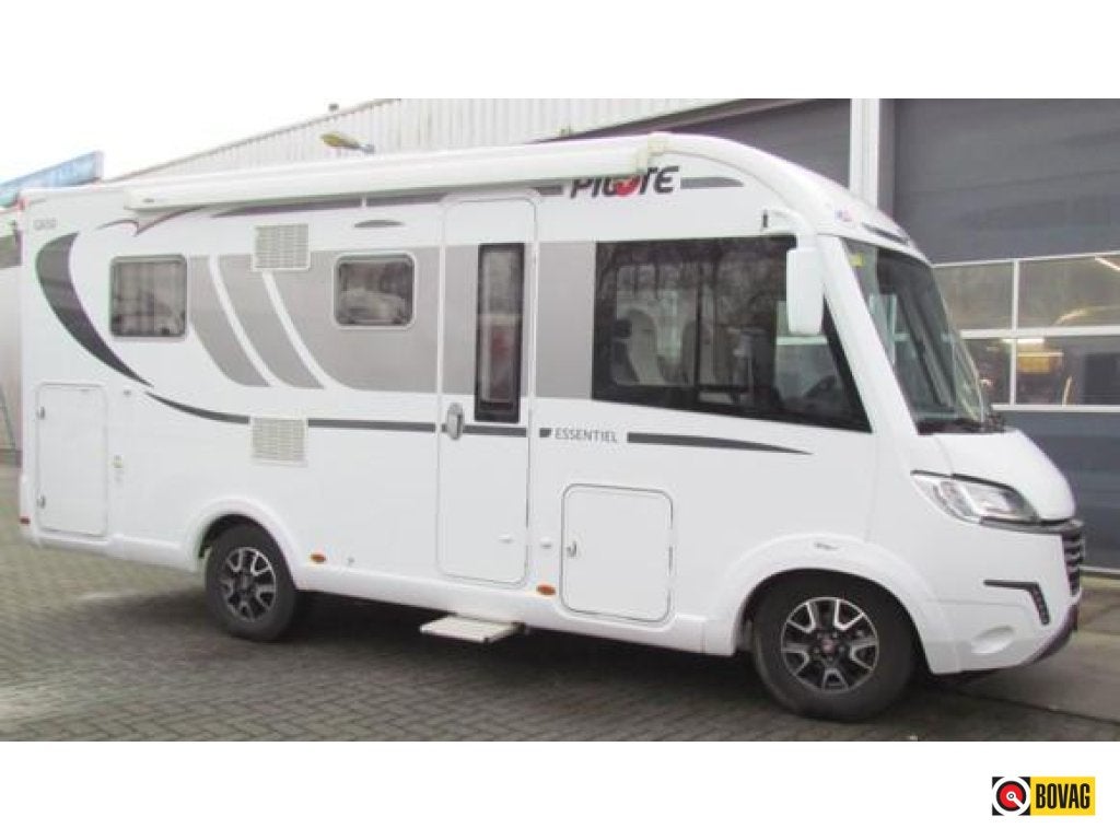 Pilote G 650 C Queensbed, Hefbed, Caravans en Kamperen, Integraal, Verwarmde buitenspiegels, Fiat, Pilote