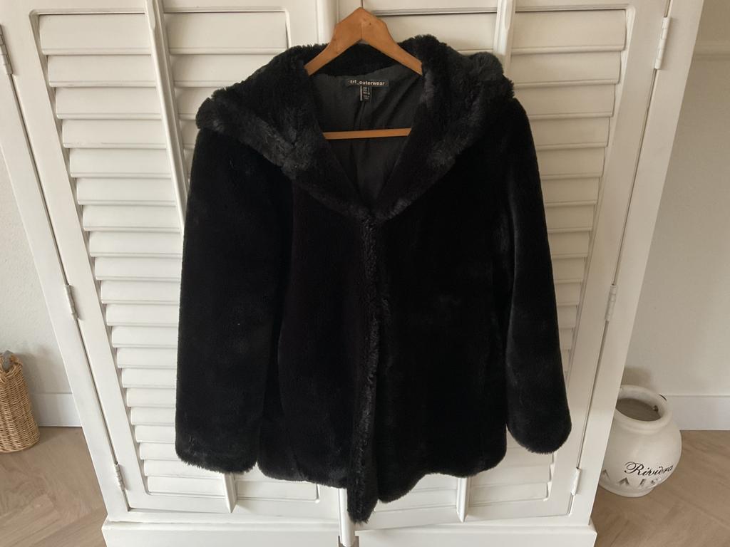 TRF-OUTERWEAR jas L, Ophalen of Verzenden, Zo goed als nieuw, Maat 42/44 (L), Zwart