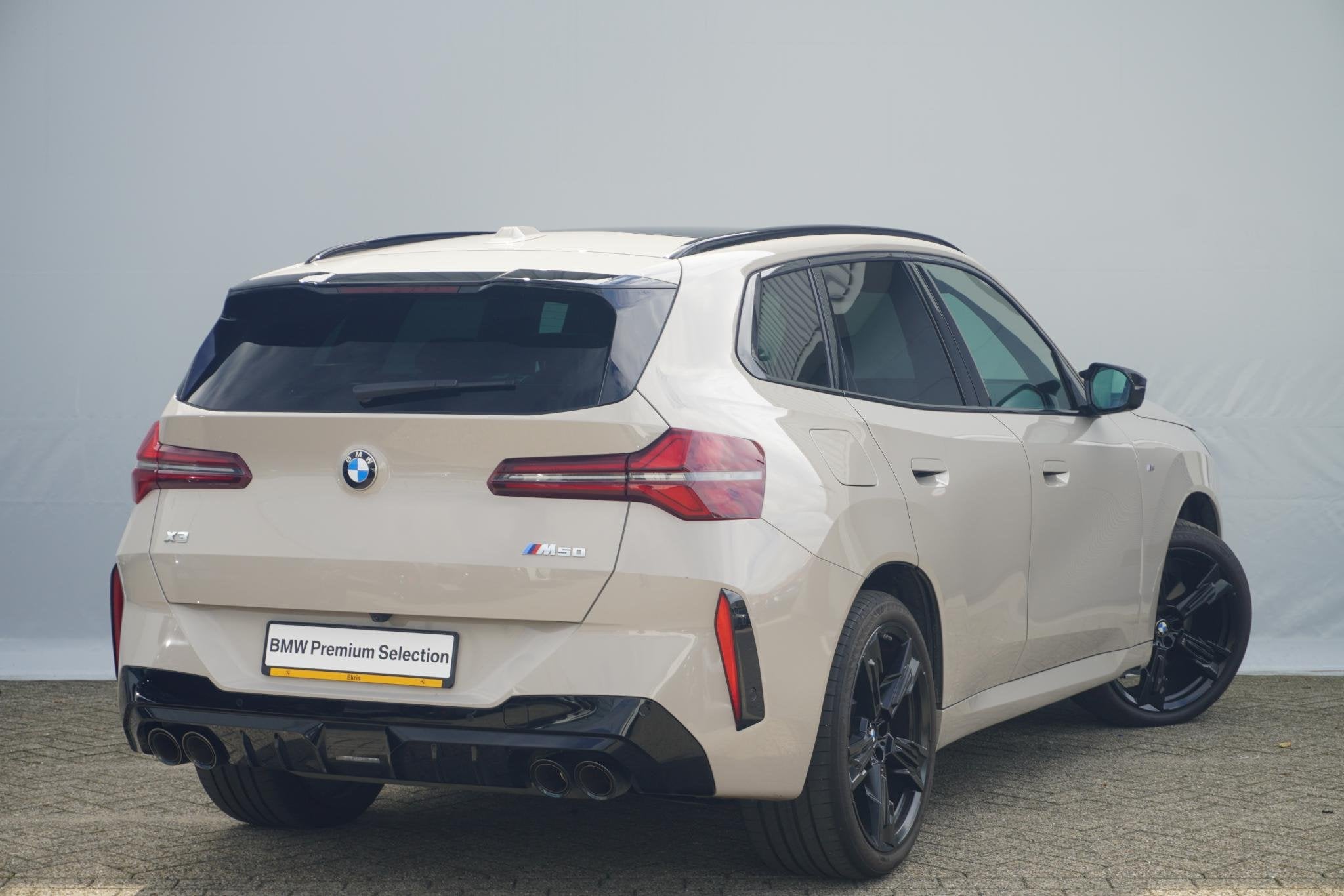 BMW X3 M50 xDrive | Trekhaak / Panoramadak / Harman Kardon /, Auto's, Gebruikt, 398 pk, Met garantie (alle), Bedrijf
