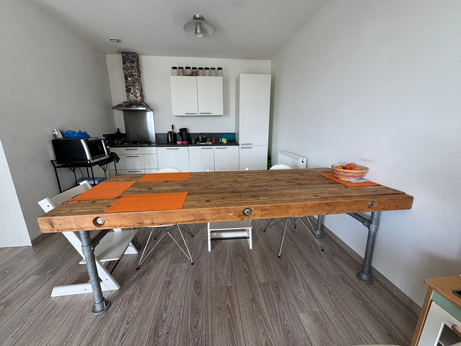 Grote houten tafel 230x90, Huis en Inrichting, Kasten | Roldeurkasten en Archiefkasten, Ophalen, Zo goed als nieuw, 100 tot 150 cm