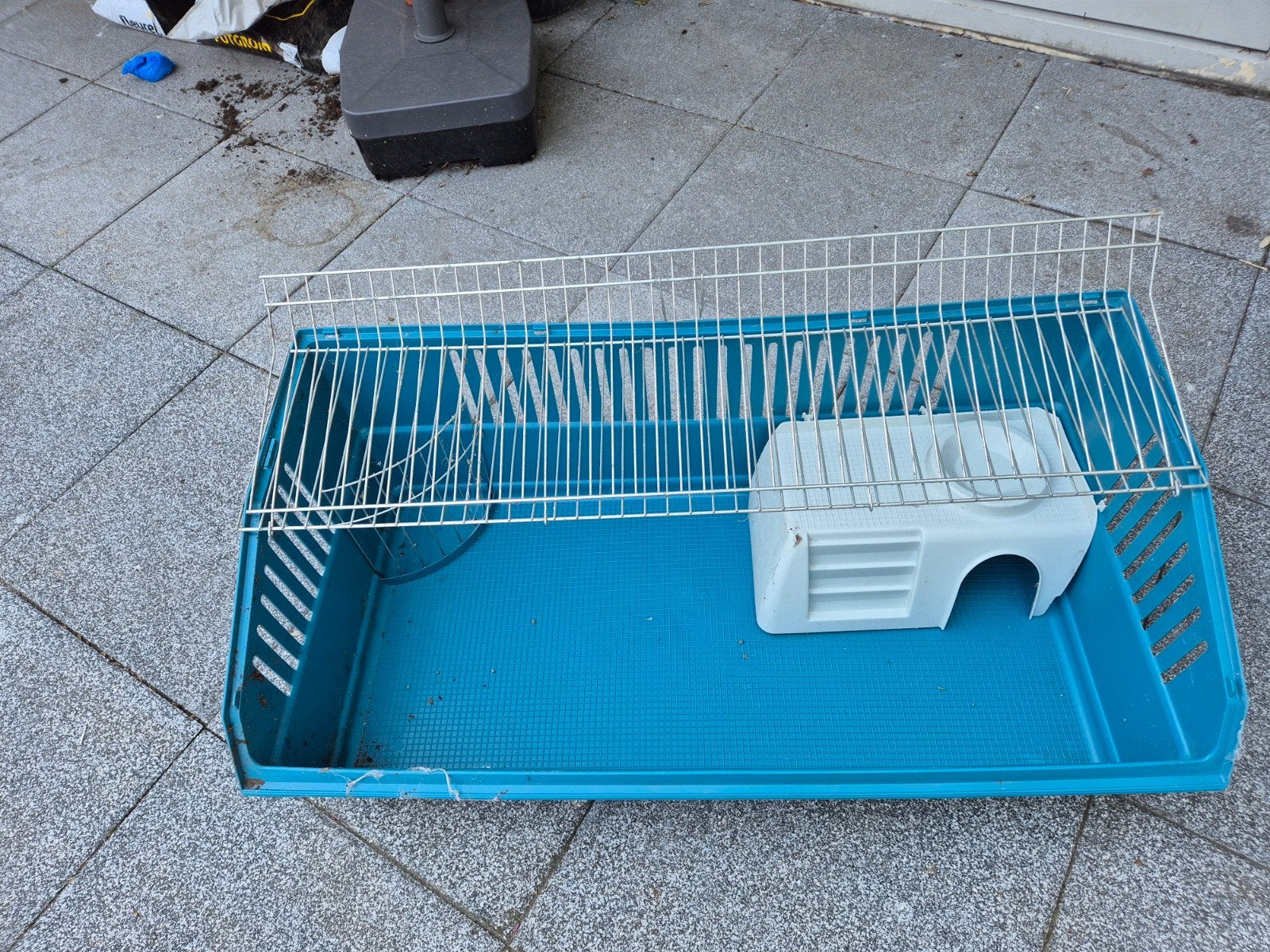 Kooi cavia/ dwerg konijnen hok., Ophalen, Zo goed als nieuw