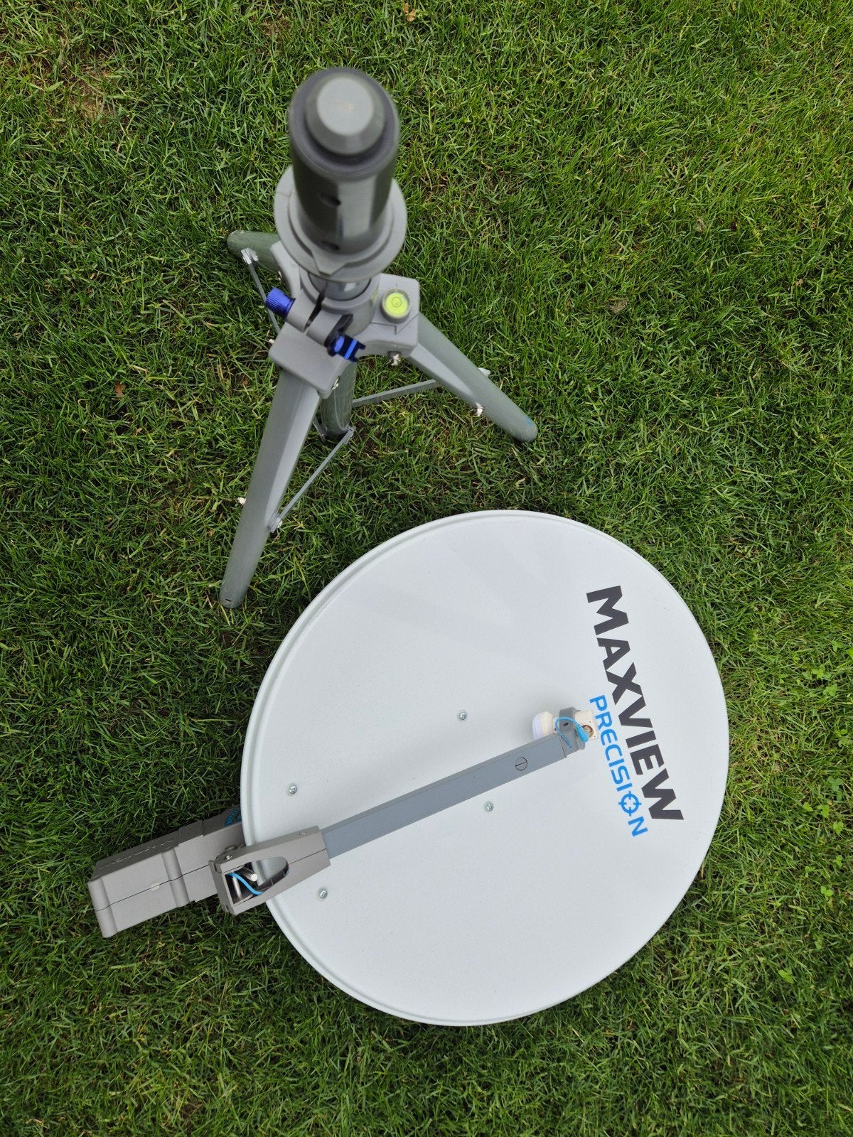 Maxview Precision schotelantenne met satelietvinder en tv, Ophalen of Verzenden, Zo goed als nieuw, (Schotel)antenne, Overige merken