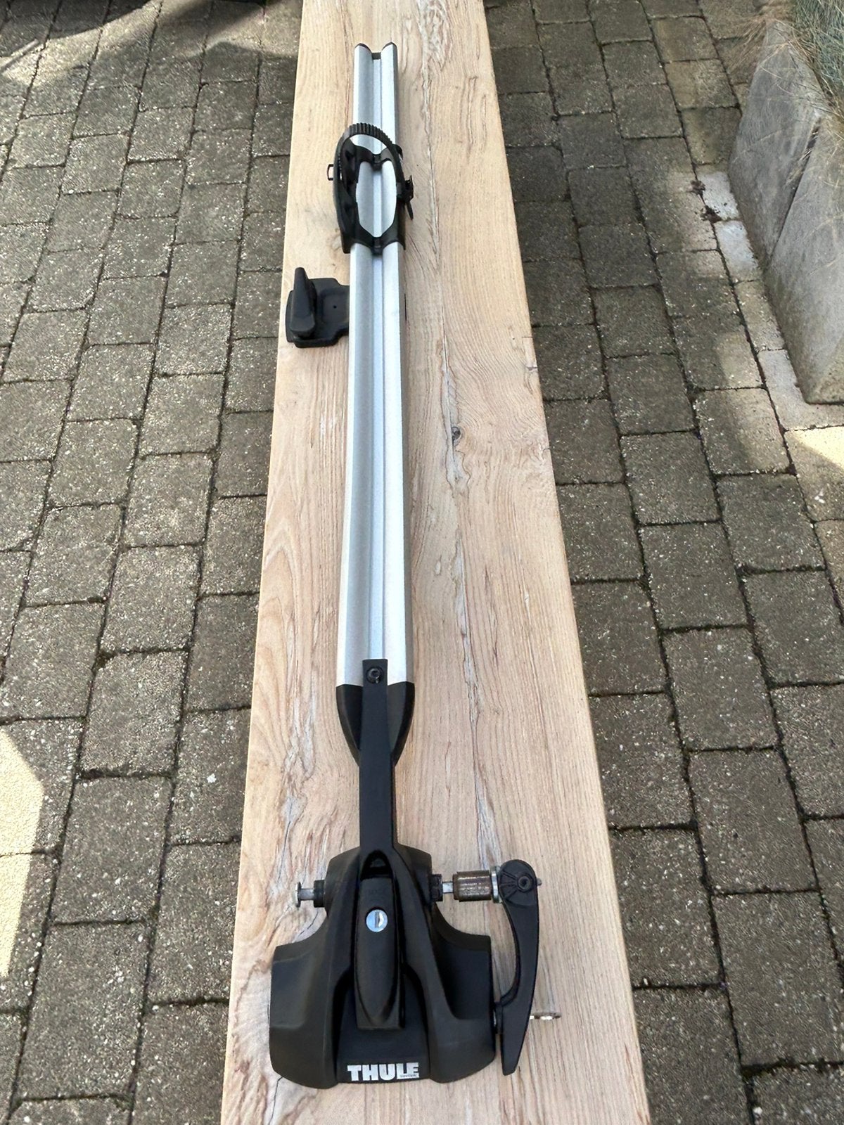 Thule 561 fietsendrager voor dak, Ophalen of Verzenden, Gebruikt