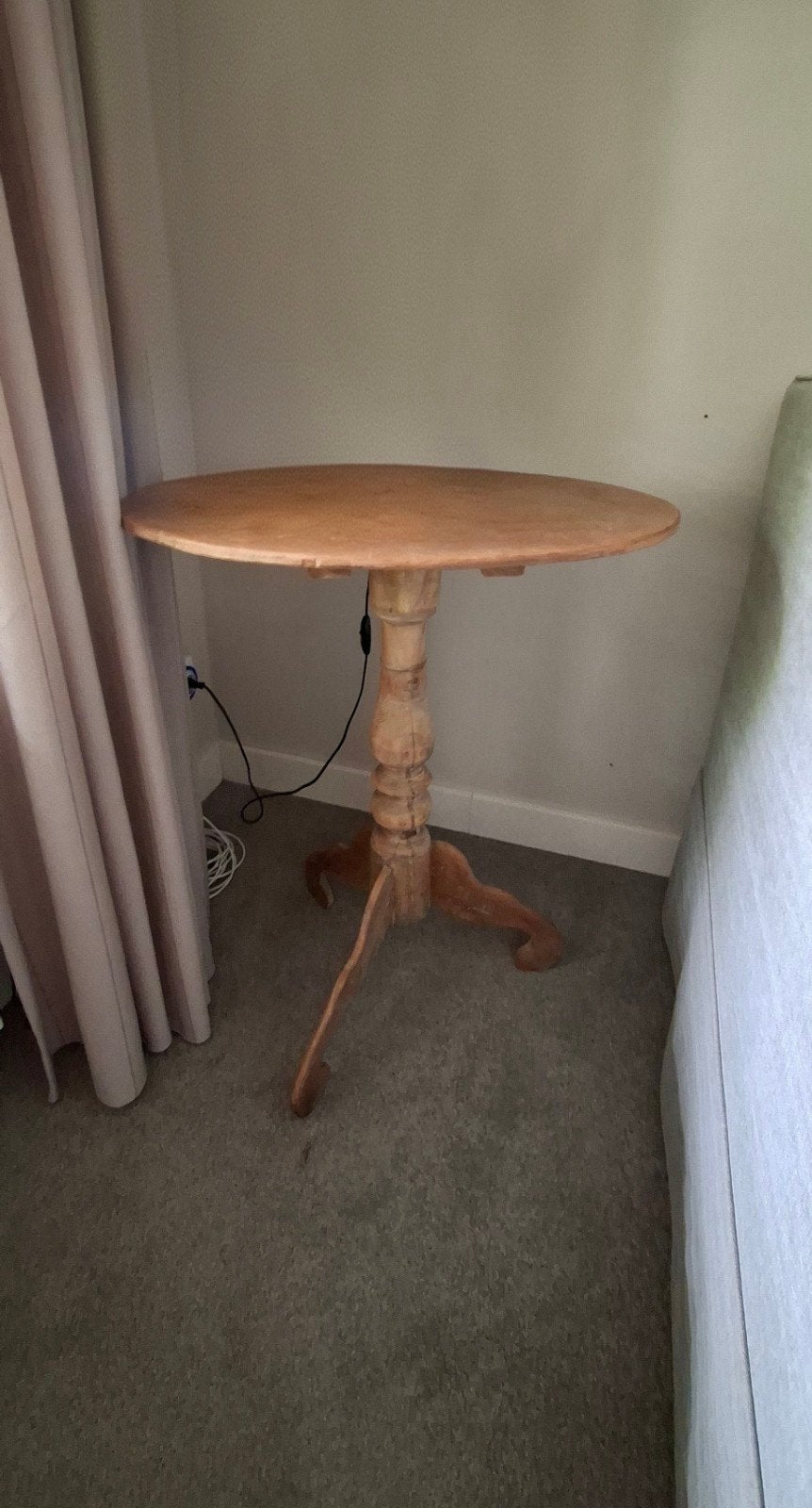 Bijzettafel van de Bongerd, Ophalen