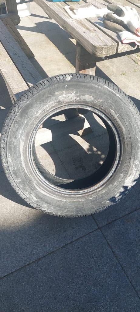 1x Continental VancoFourSeason > 235/65 R 16 C, Ophalen of Verzenden