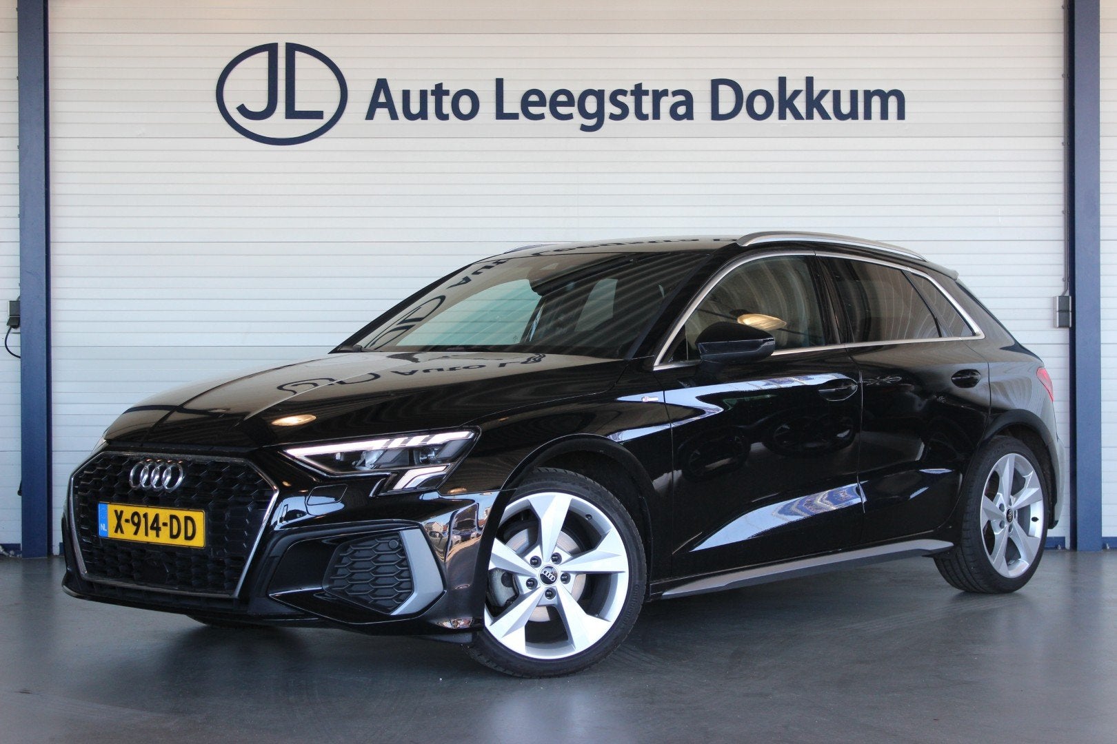 Audi A3 Sportback 35 TFSI S-Line Edition Adapt. Cruise | Car, Stof, 4 cilinders, 150 pk, Zwart