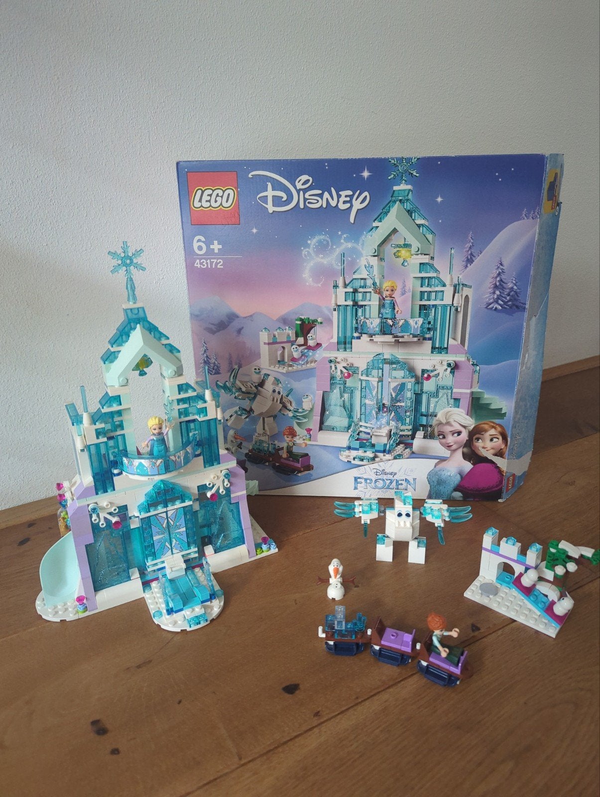 LEGO Disney Elsa's Betoverde IJspaleis 43172, Gebruikt, Lego, Inclusief accessoires, Ophalen of Verzenden