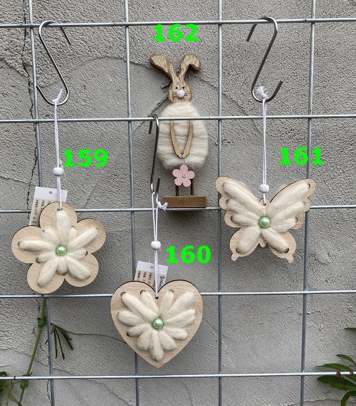 HANGER en staande NR 159-162 BLOEM, HART, VLINDER KONIJN WOL, -, Wandhanger, Meerkleurig, Nieuw
