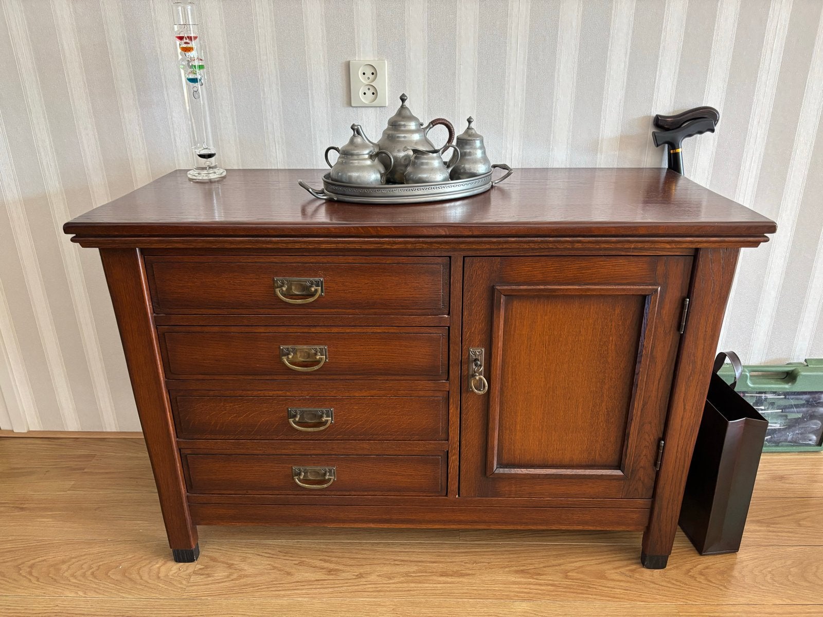 Klassiek dressoir met lades en kastje, Ophalen, Gebruikt, 100 tot 150 cm, Met lade(s)