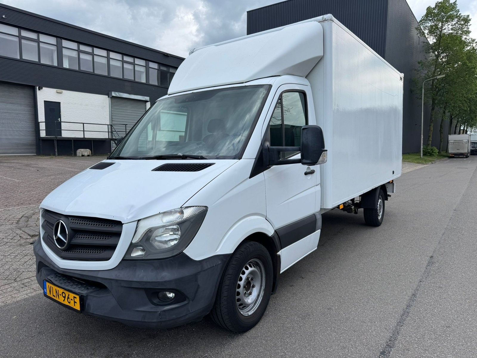 Mercedes-Benz Sprinter 516 2.2 CDI 432 Wit 2016 163pk euro6, Auto's, Achterwielaandrijving, Euro 6, 2000 kg, Mercedes-Benz