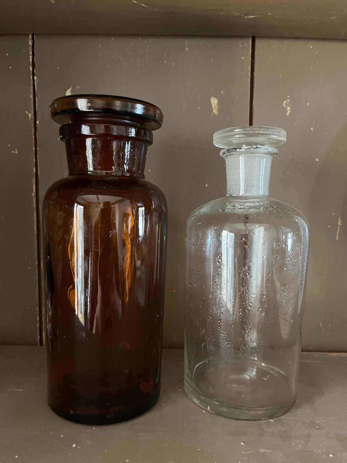 Twee brocante apothekers potten, Ophalen of Verzenden