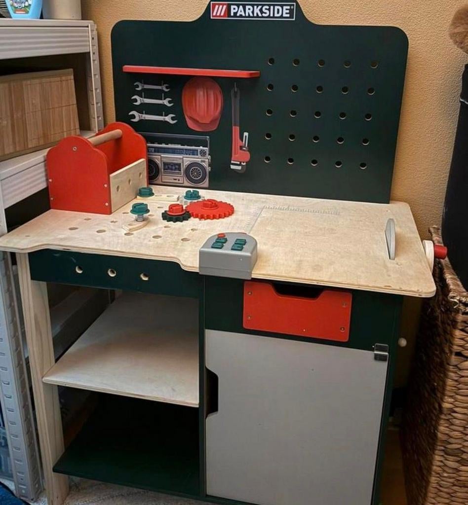 Werkbankje, Ophalen