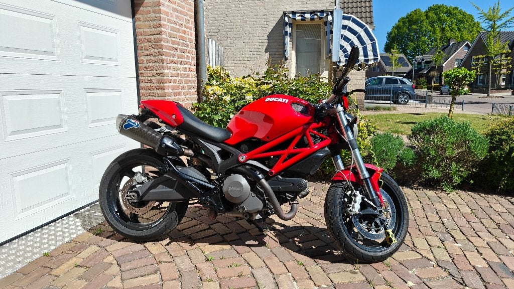 Ducati Monster 696 | Termignoni | 25 kW op kenteken (A2), Motoren, Motoren | Ducati, 2 cilinders, Sportuitlaat, Occasion, Particulier