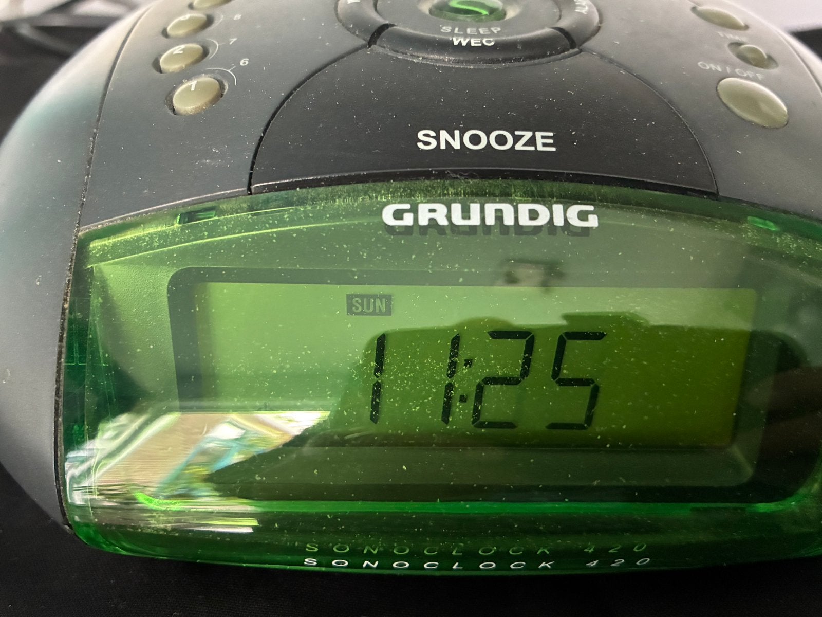 Grundig wekkerradio Sonoclock 420, Witgoed en Apparatuur, Wekkers, Ophalen of Verzenden, Gebruikt