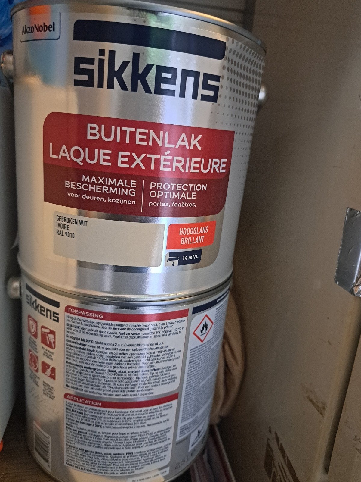 Sikkens Buitenlak: 2x 2,5L Hoogglans 9010, 2x 0,75L Wit, Doe-het-zelf en Verbouw, Ophalen, Nieuw, Wit, Lak