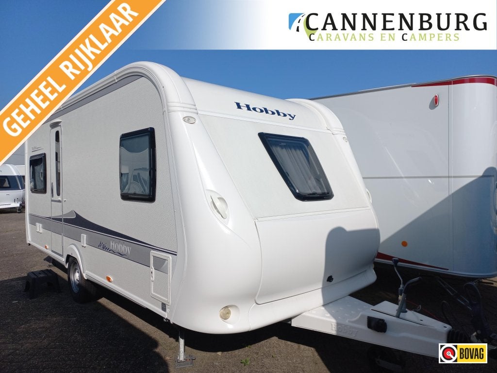 Hobby Excellent 495 UFE mover-voortent-TVbeugel, Caravans en Kamperen, Caravans, Bedrijf, 4 tot 5 meter, Tot en met 4, Rondzit