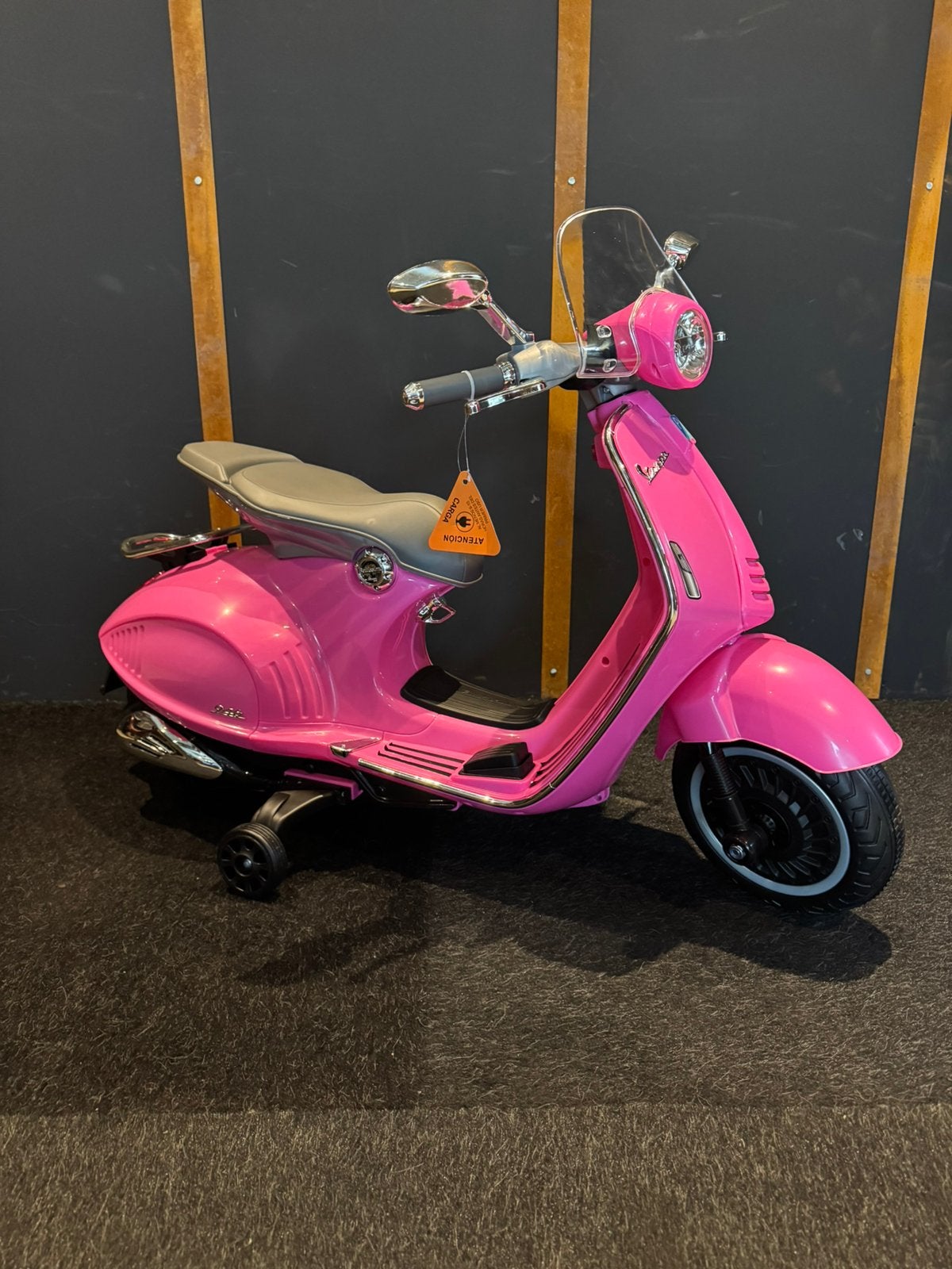 Elektrische Kinder Vespa, Nieuw