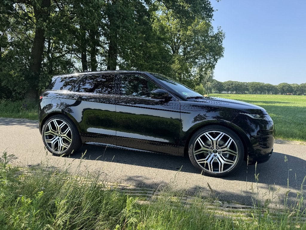 Range Rover Evoque P300e 309pk Phev AWD - BTW verrekenbaar, Auto's, Automaat, 309 pk, 1498 cc, Zwart
