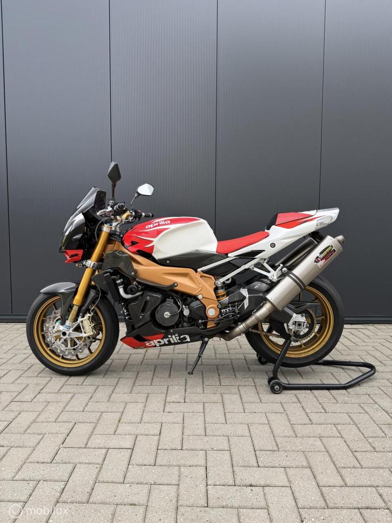 Aprilia Tuono 1000 R Factory 2007 volledig Akrapovic uitlaat, Motoren, Aprilia, Bedrijf, Meer dan 35 kW, Toermotor