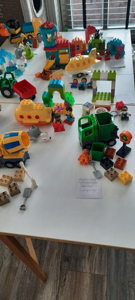 Megapartij duplo oa voertuigen vliegveld getallentrein, Ophalen of Verzenden, Gebruikt, Duplo