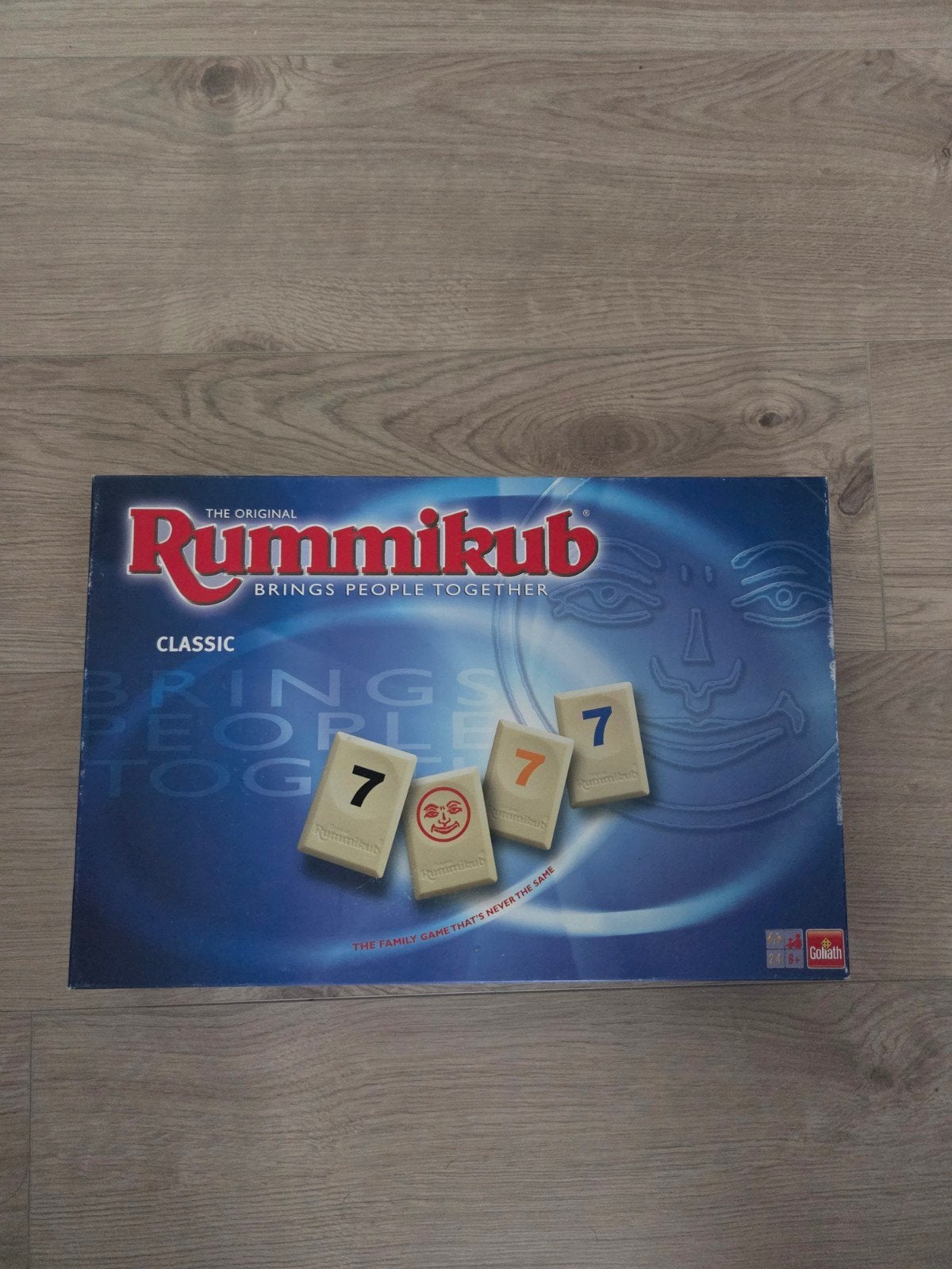 Rummikub Classic - Het originele familiespel, Drie of vier spelers, Ophalen of Verzenden, Gebruikt, Goliath