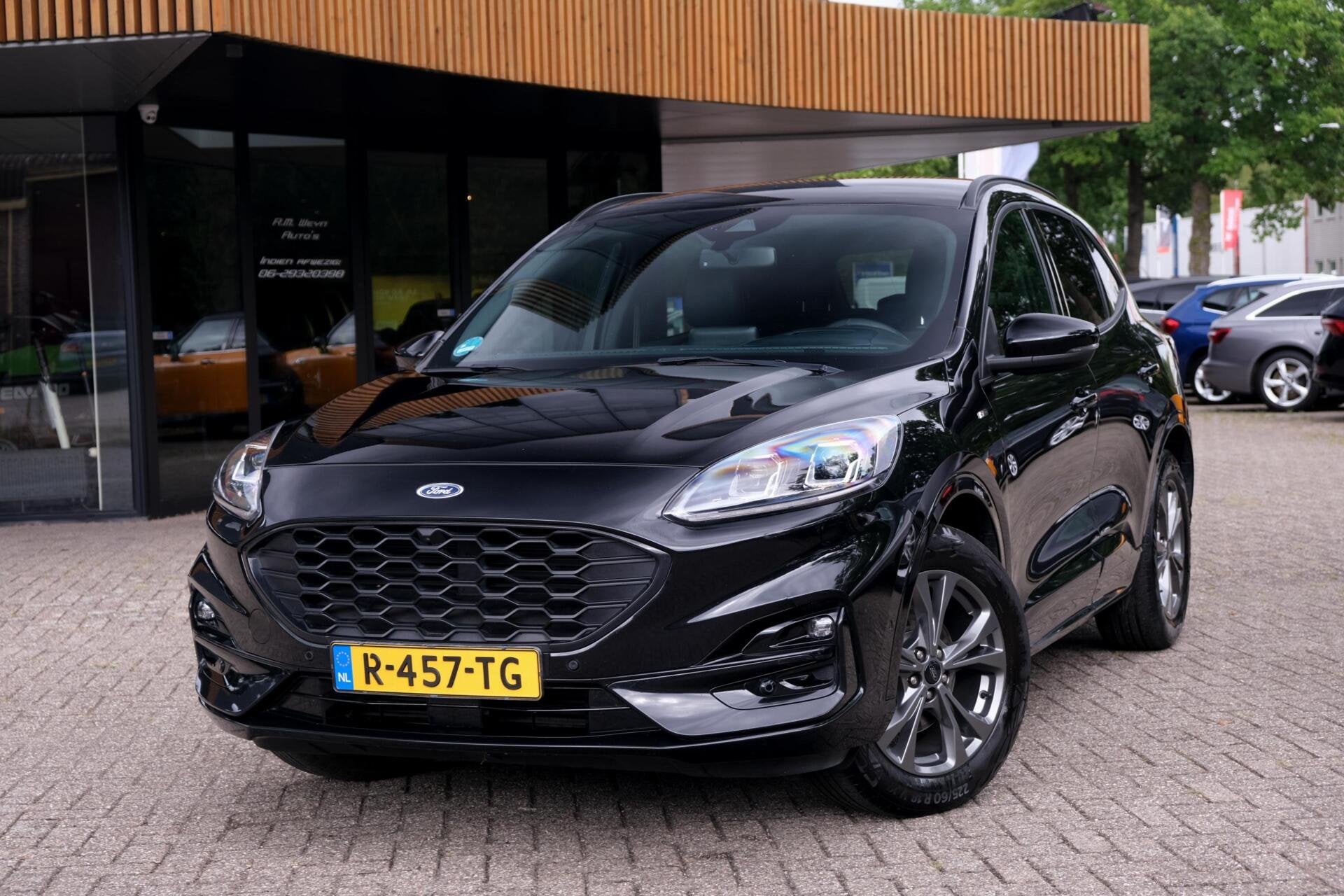 Ford Kuga 1.5 EcoBoost ST-Line|ACC|Trekhaak|Camera|Winterpak, Voorwielaandrijving, 15 km/l, Euro 6, 150 pk