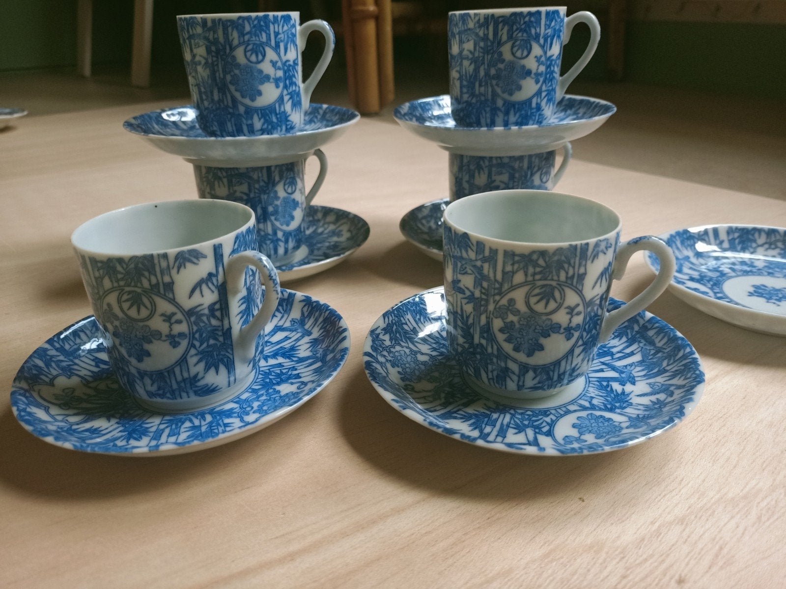 Set van 6 antieke Japanse kop en schotels, blauw-wit, Ophalen of Verzenden