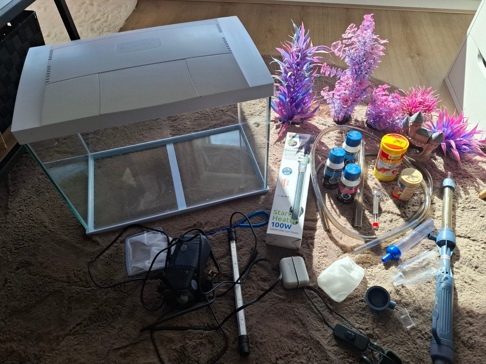 Aquarium compleet voor starters. €100,00, Ophalen of Verzenden, Zo goed als nieuw, Gevuld zoetwateraquarium