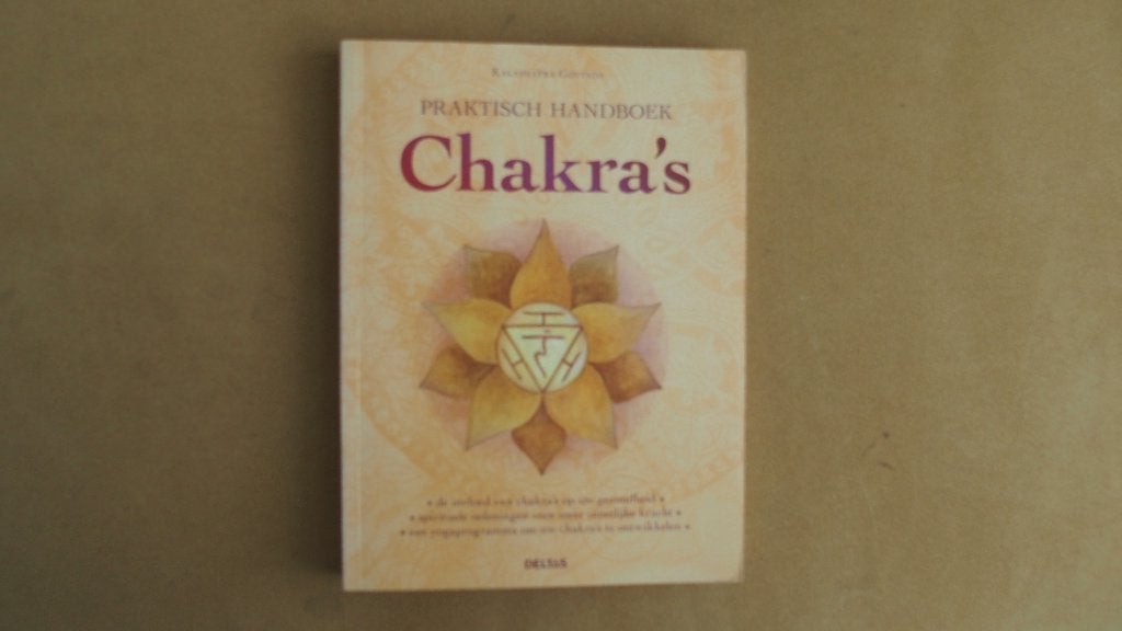 Praktisch Handboek - Chakra's, Meditatie of Yoga, Zo goed als nieuw, Instructieboek, K. Govinda